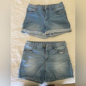 Bundle of two denim shorts